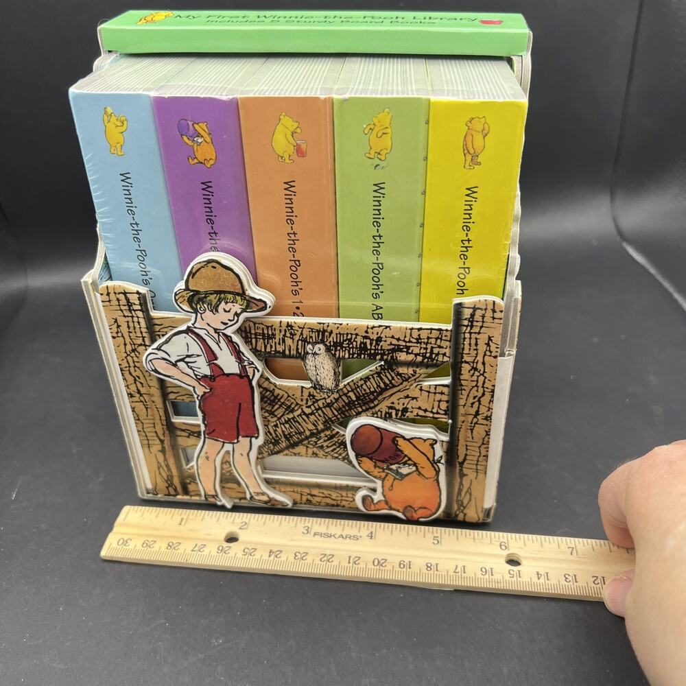 My First Winnie the Pooh Library Box 5 Board Books w/Fence Case NEW SEALED 2007 - Picture 3 of 8
